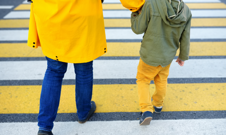 Pedestrian Right-of-Way in Crosswalks (§ 40-6-91)